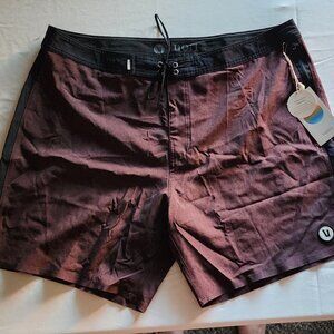 Vuori Men's Peak Boardshort, Size 36